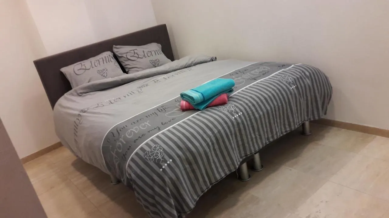 Apartment City Center Ground Floor Ostende